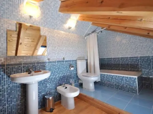 Palacio De * Guzmán